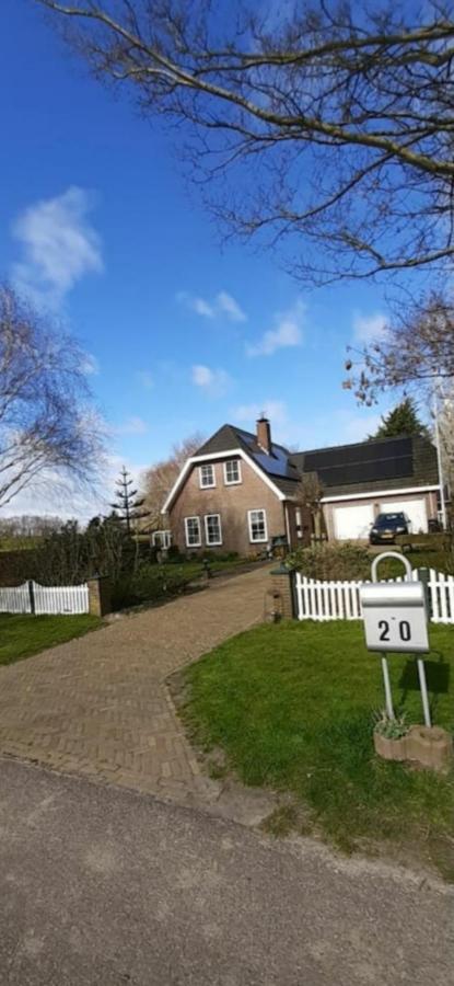 Superior Familiekamer 4 Personen Of Privekamer 2 Personen Anna Paulowna Exteriör bild
